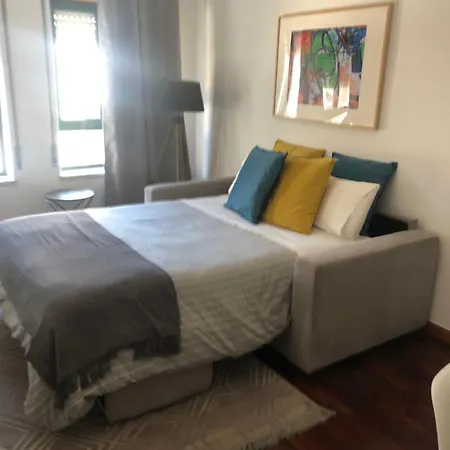 Apartment Miguel Torga Gold III